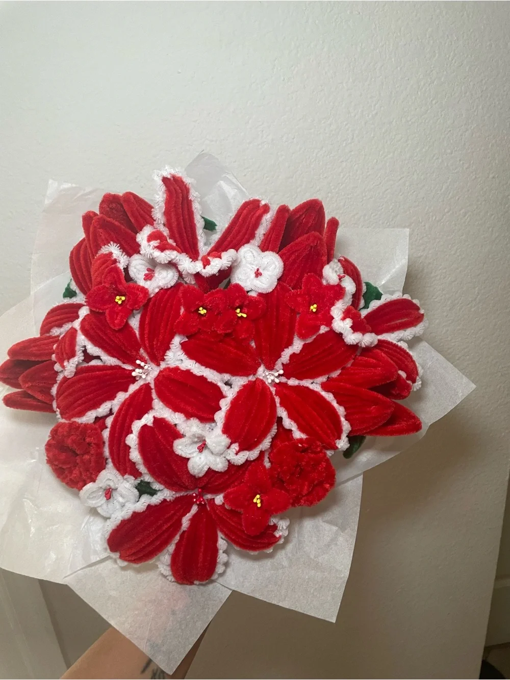 Handmade red & white pipe cleaner flower bouquet- one dozen
